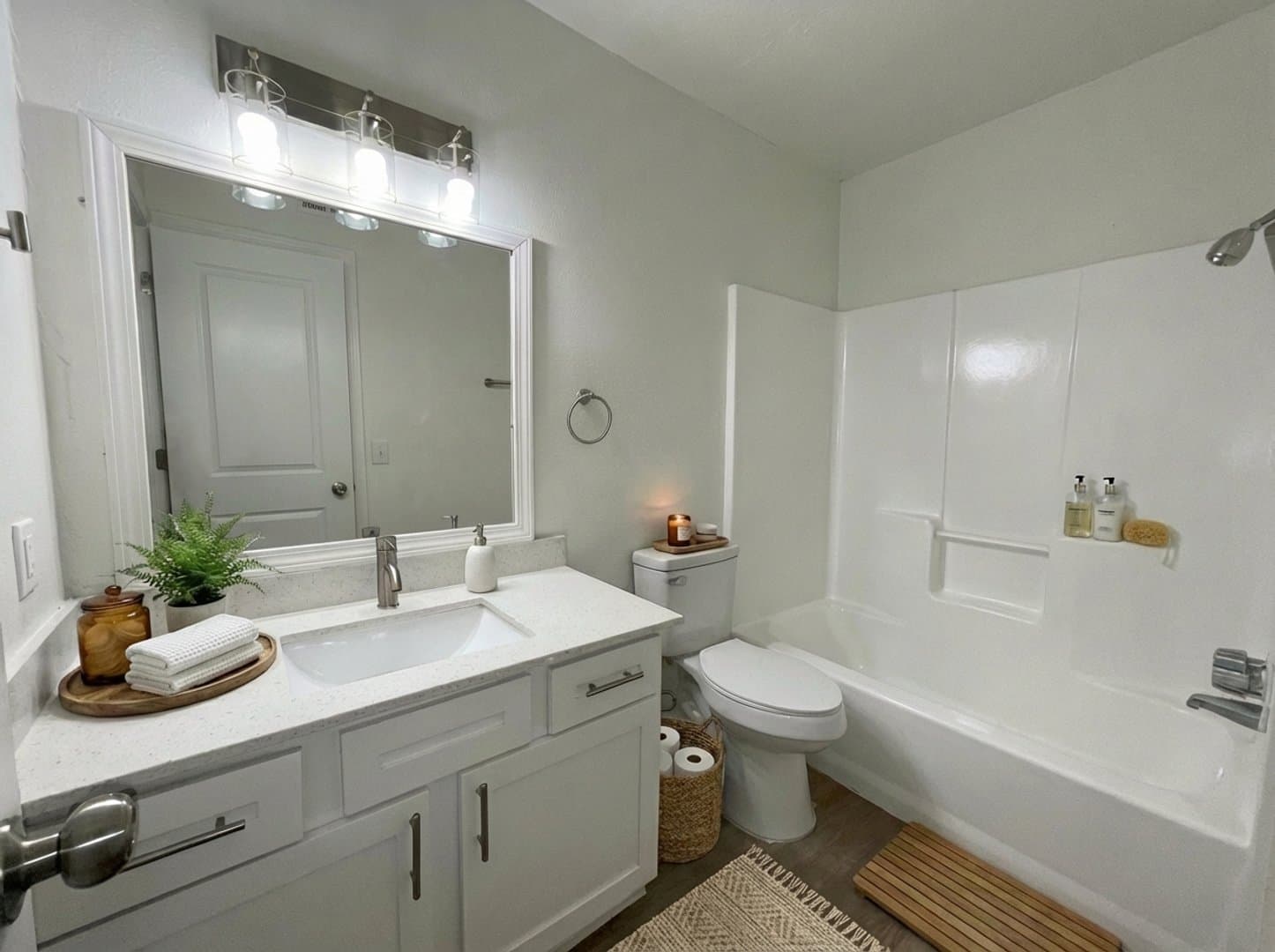 austin Apartment: 1804 W rundberg ln