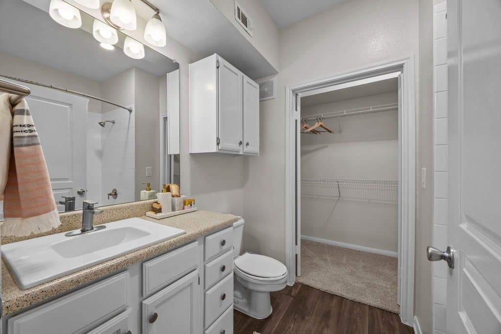austin Apartment: 12345 Lamplight Vilage Ave