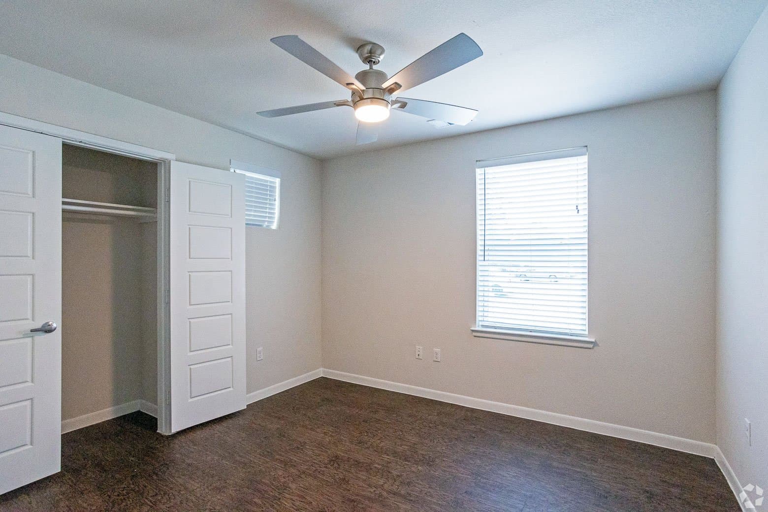 austin Apartment: 3300 oak creek dr