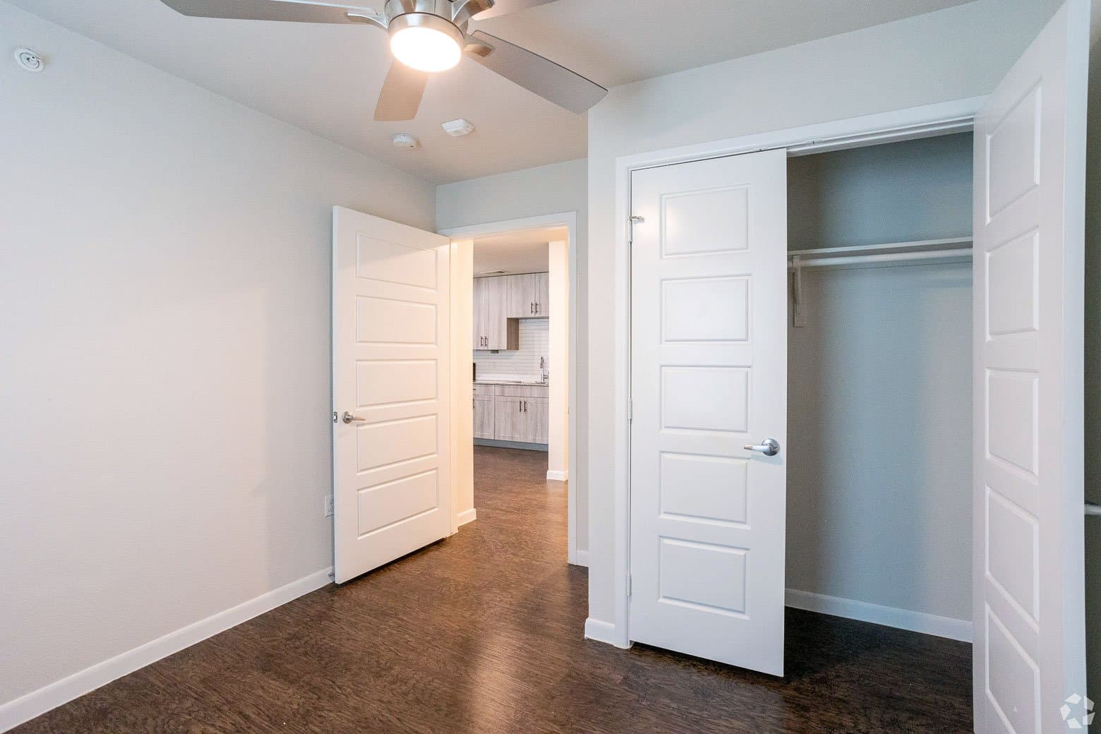 austin Apartment: 3300 oak creek dr