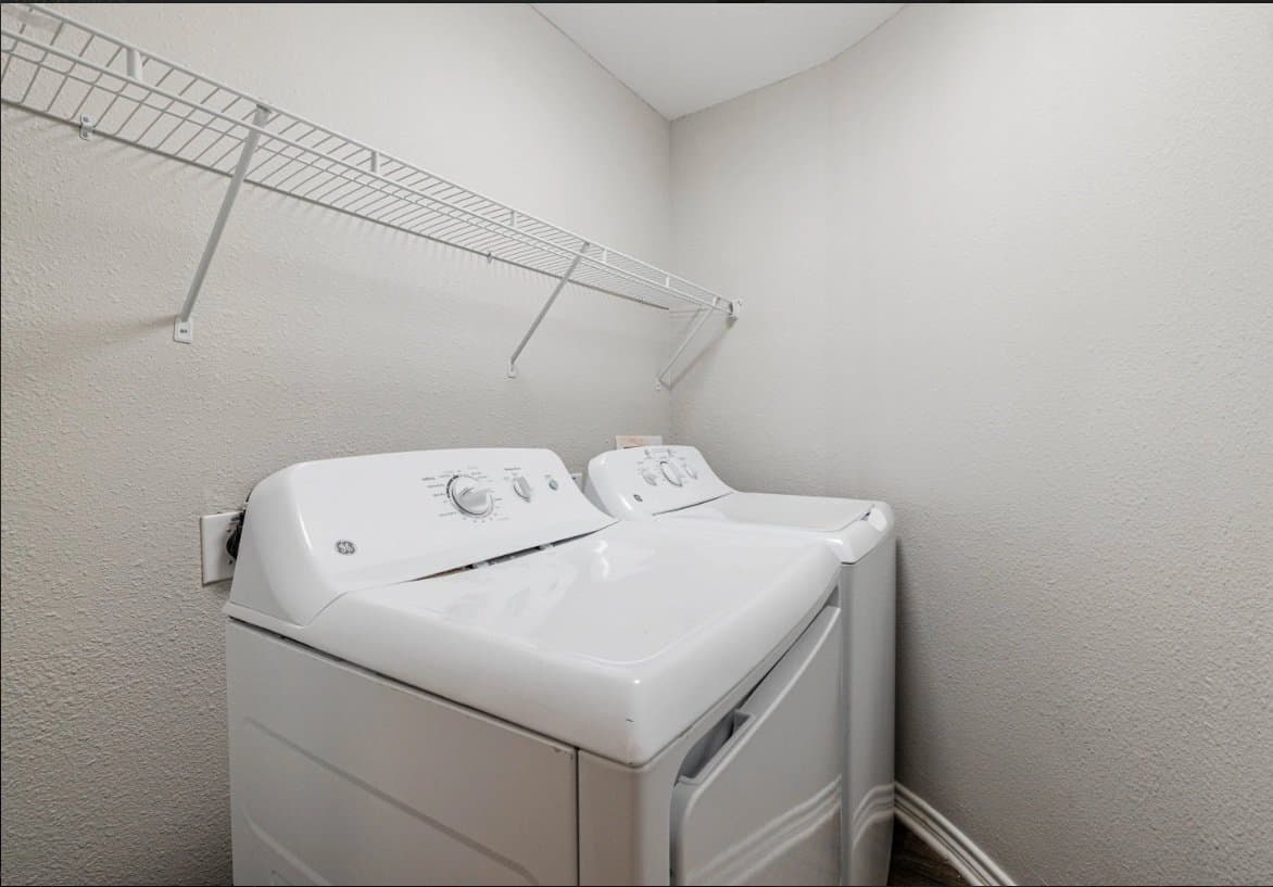 austin Apartment: 8527 N Capital of Texas Hwy