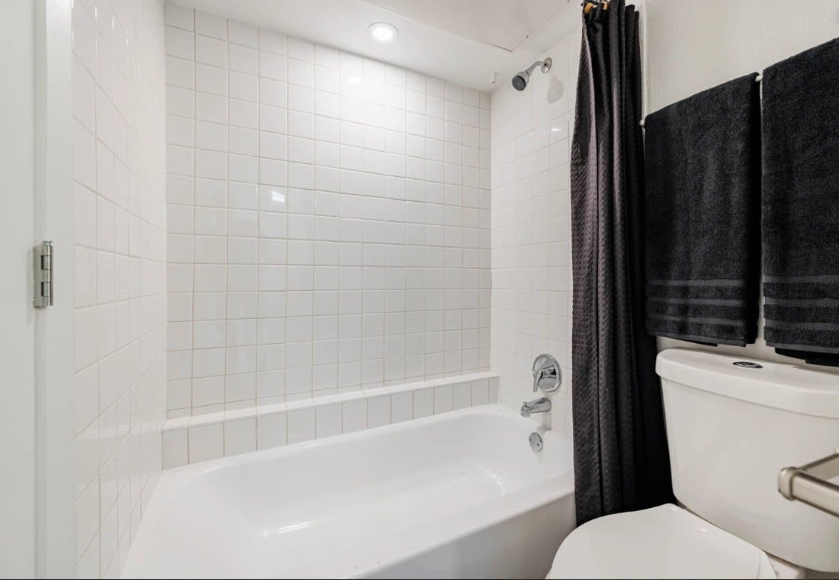 austin Apartment: 8527 N Capital of Texas Hwy