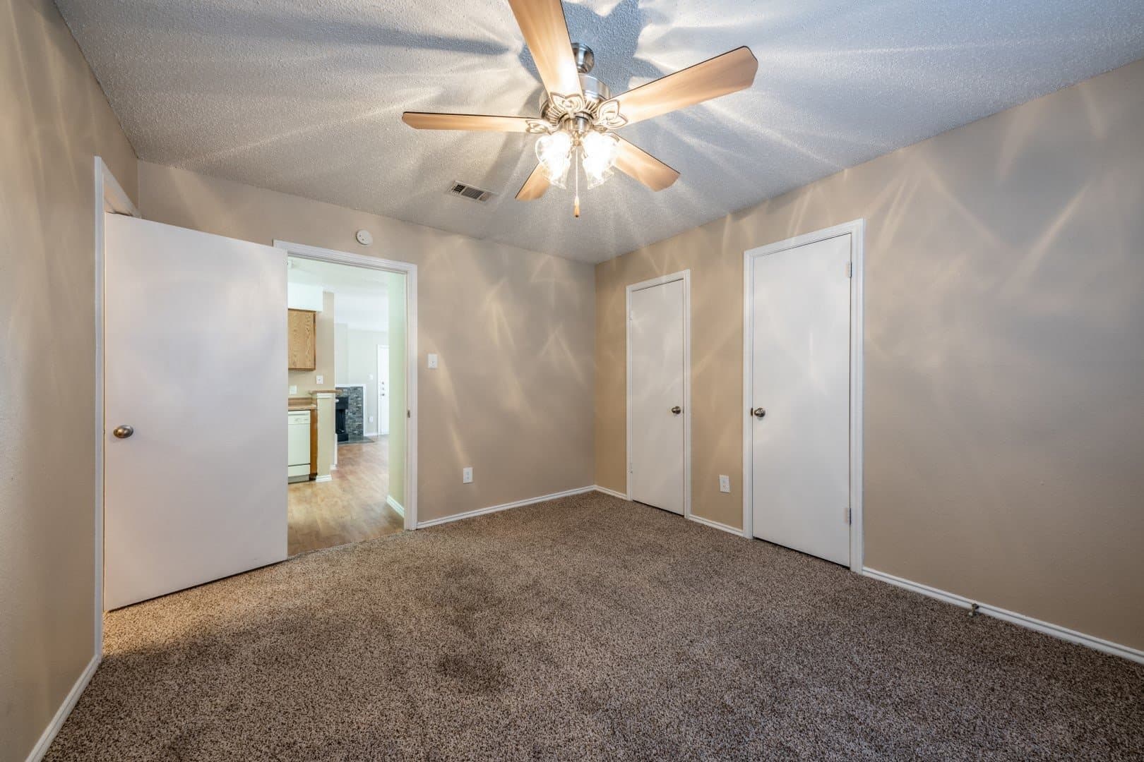 austin Multiplex: 6511 Melrose trail