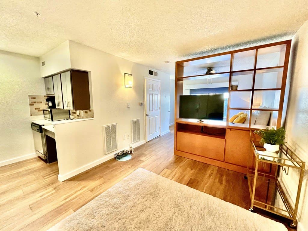 austin Apartment: 10001 N Capital of Texas Hwy