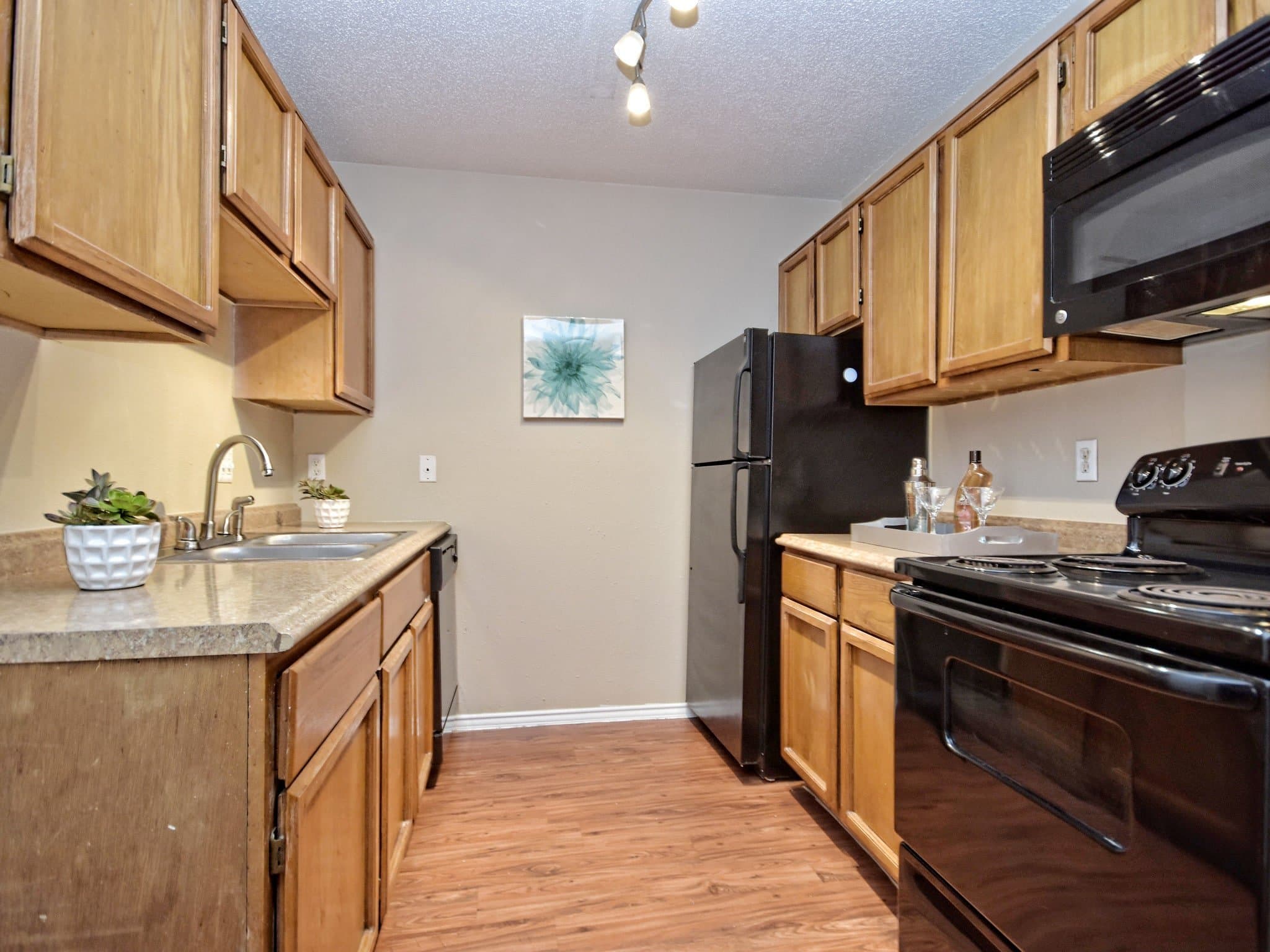 austin Multiplex: 11600 Argonne Forest Trail