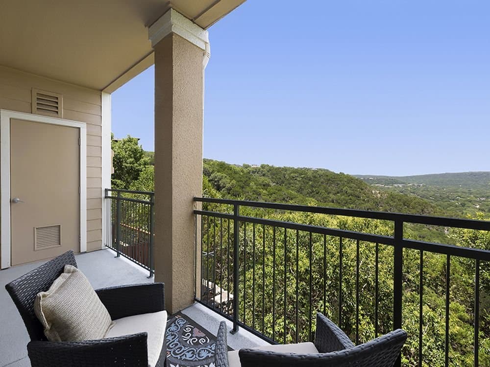 austin Apartment: 6500 Champion Grandview Way