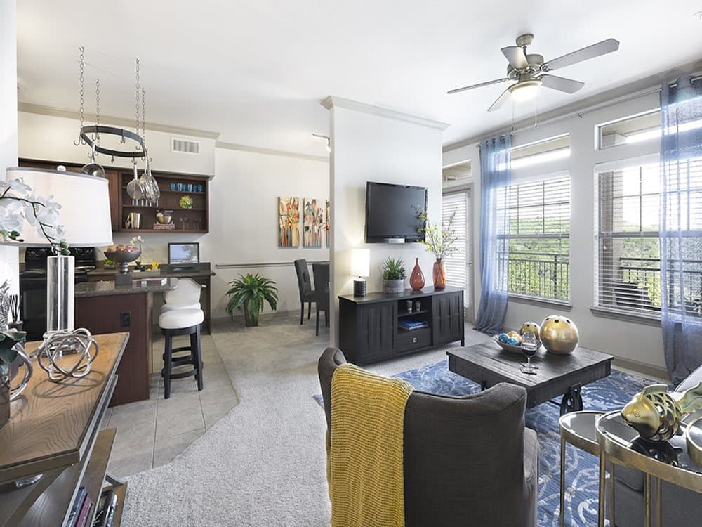 austin Apartment: 6500 Champion Grandview Way