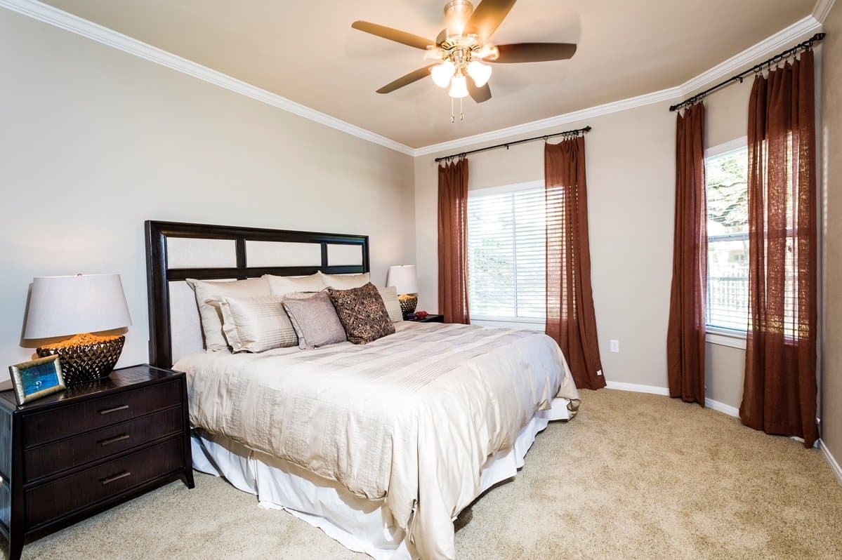 austin Apartment: 6800 Austin Center Blvd