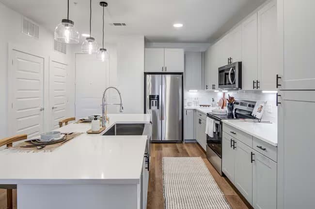 Fort Worth Apartment: 2001 E 4th St