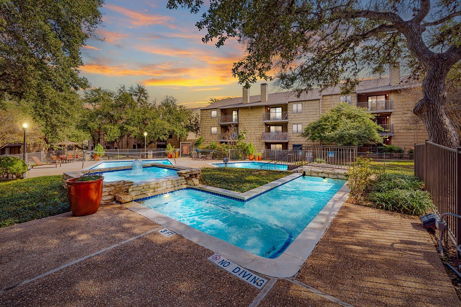 austin Apartment: 3600 Greystone Dr.