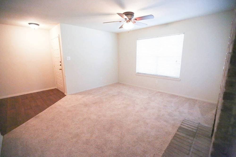 austin Apartment: 8405 Bent Tree Rd