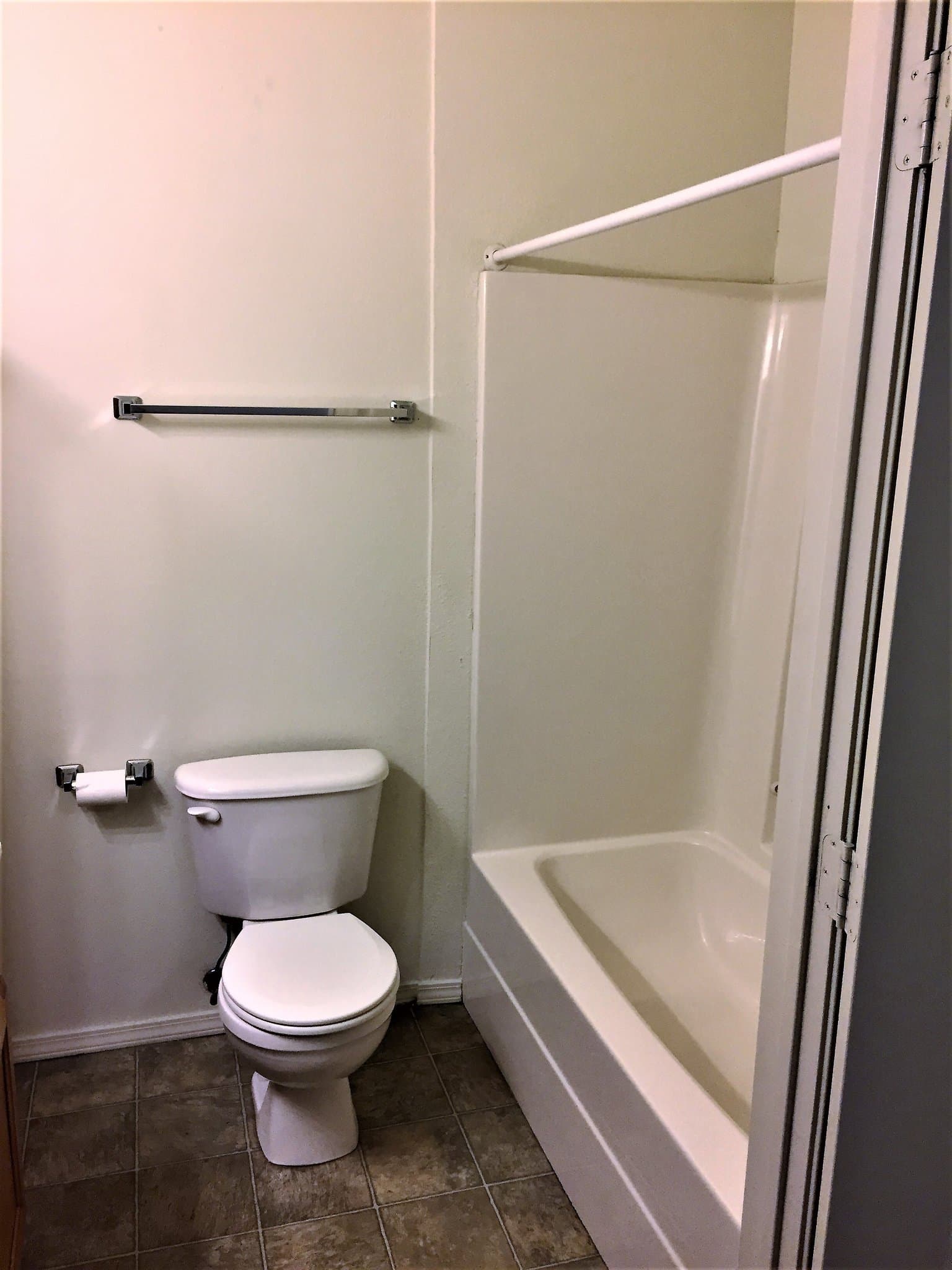 Fayetteville Apartment: 1774 N Gregg Ave