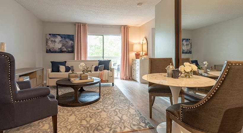 austin Apartment: 3517 North hills dr
