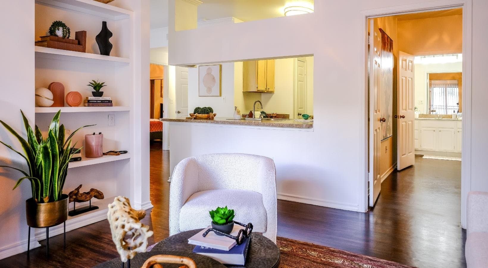Austin Apartment: 3625 Duval Rd