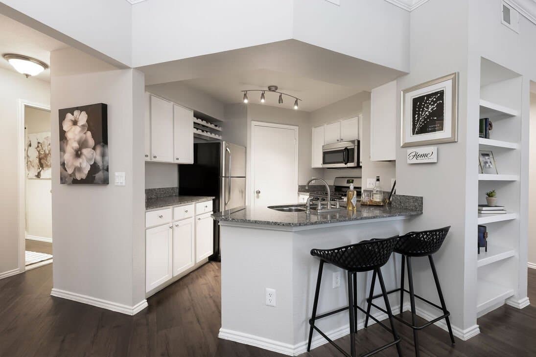Austin Apartment: 10300 Jollyville Rd