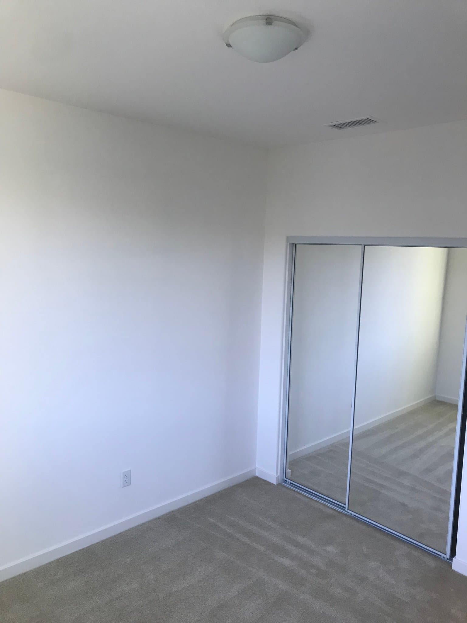 Arleta Single Room: 14331 W Joy Dr