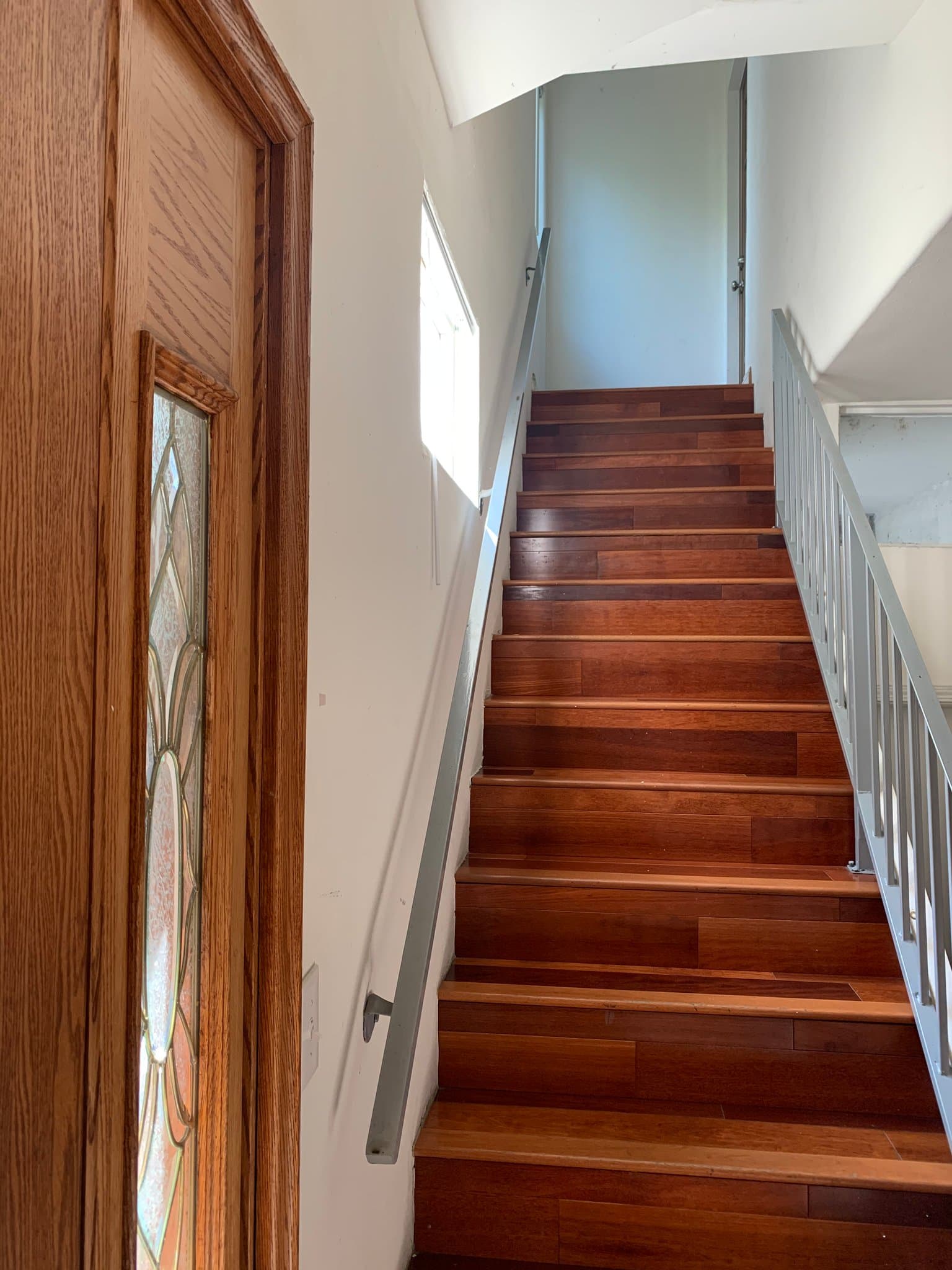Los Angeles Single Room: 4416 Franklin ave.