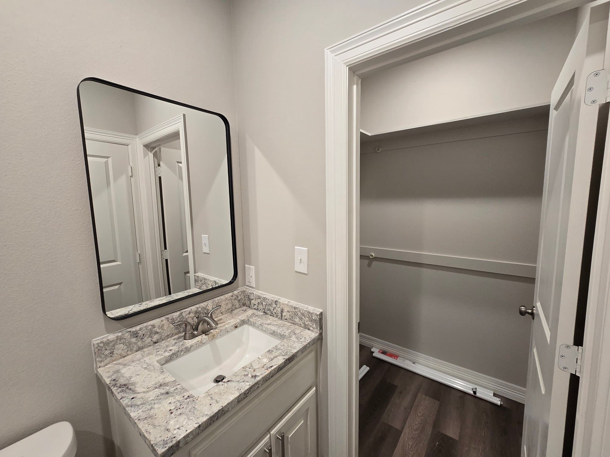 Longview Multiplex: 1215 Fairway Drive