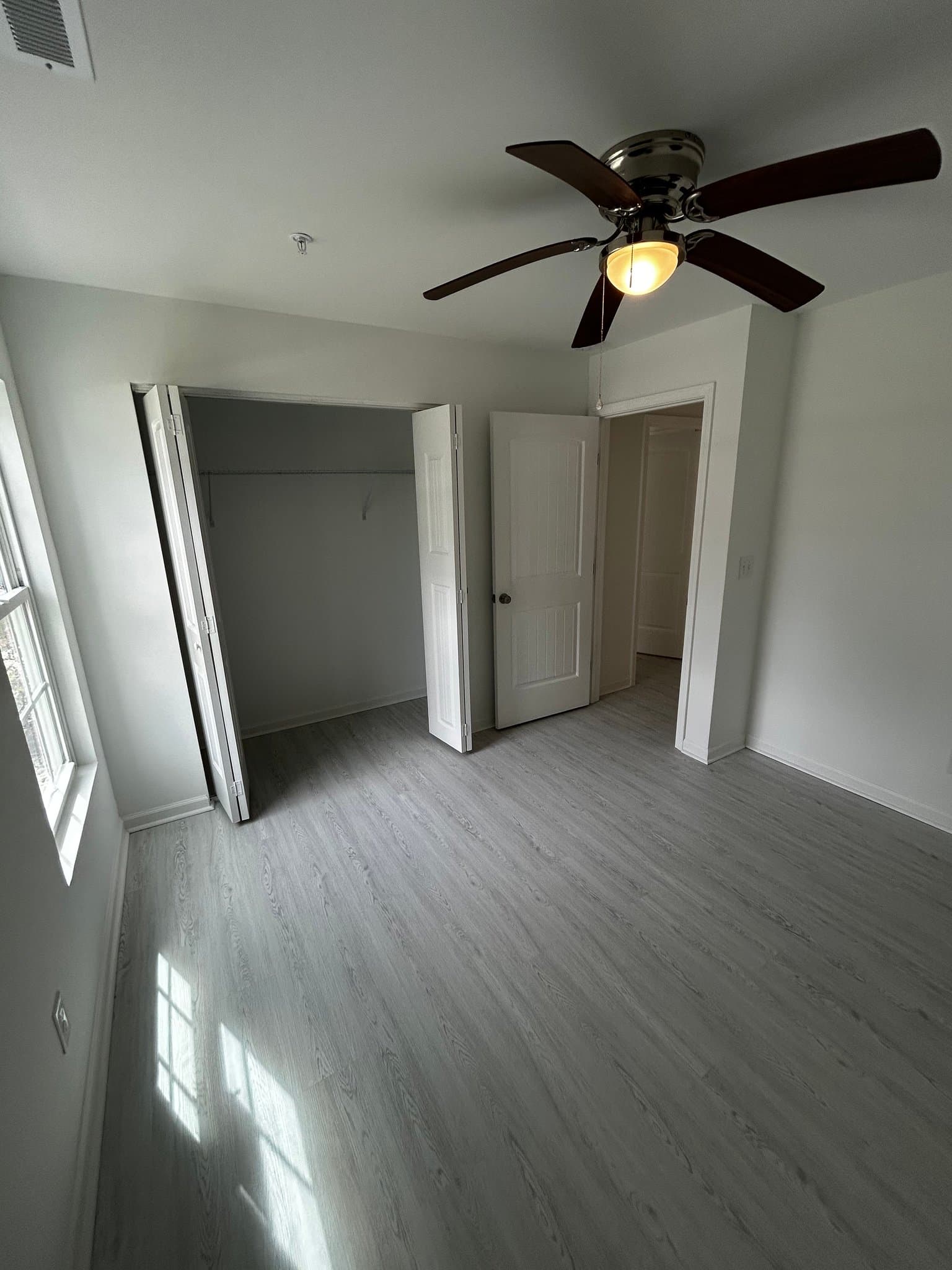 Longs Condo: 171 Charter Dr