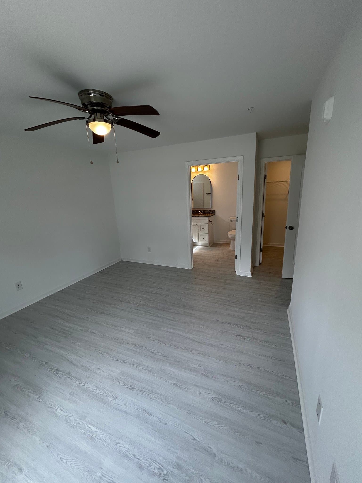 Longs Condo: 171 Charter Dr
