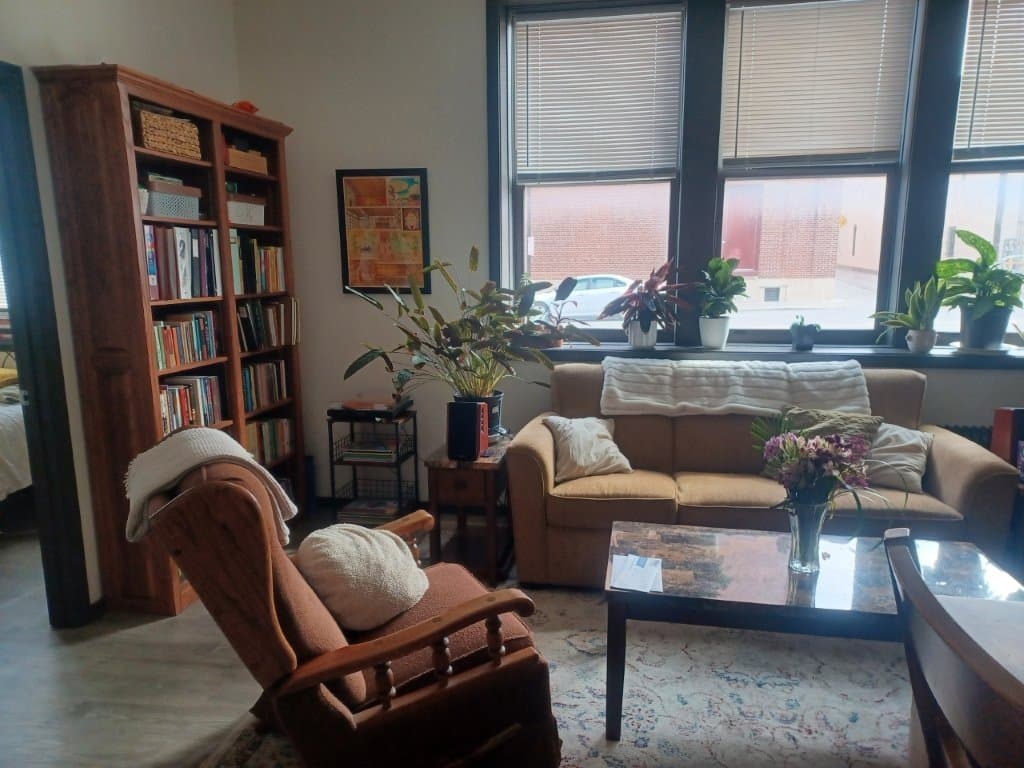 SPRINGFIELD Apartment: 309 S Jefferson Ave