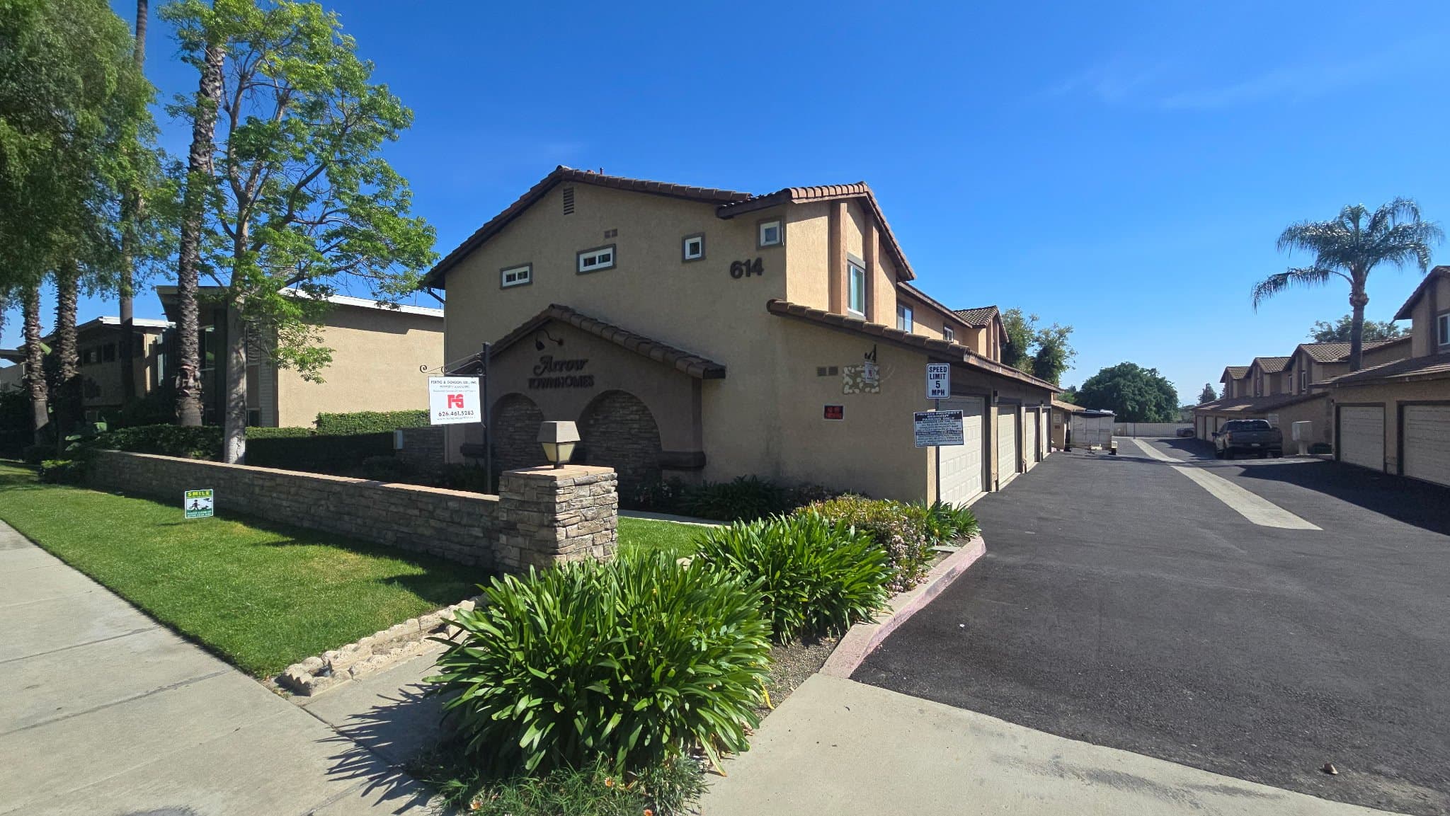 Upland Townhome: 614 W Arrow Hwy