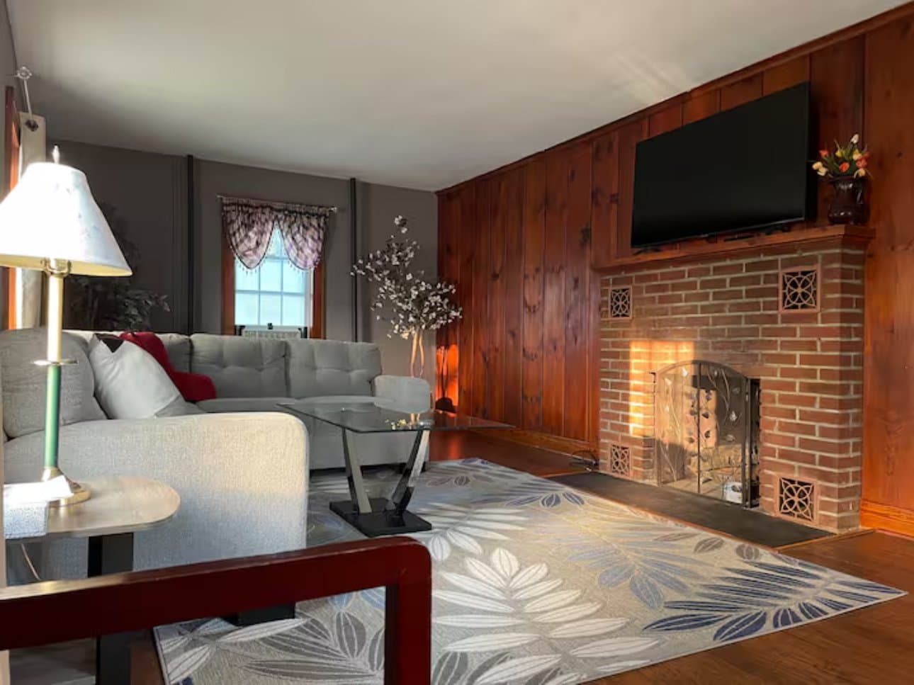 South Burlington House: 1626 williston road