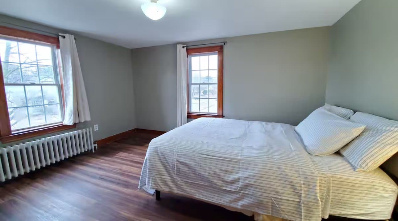 South Burlington House: 1626 williston road