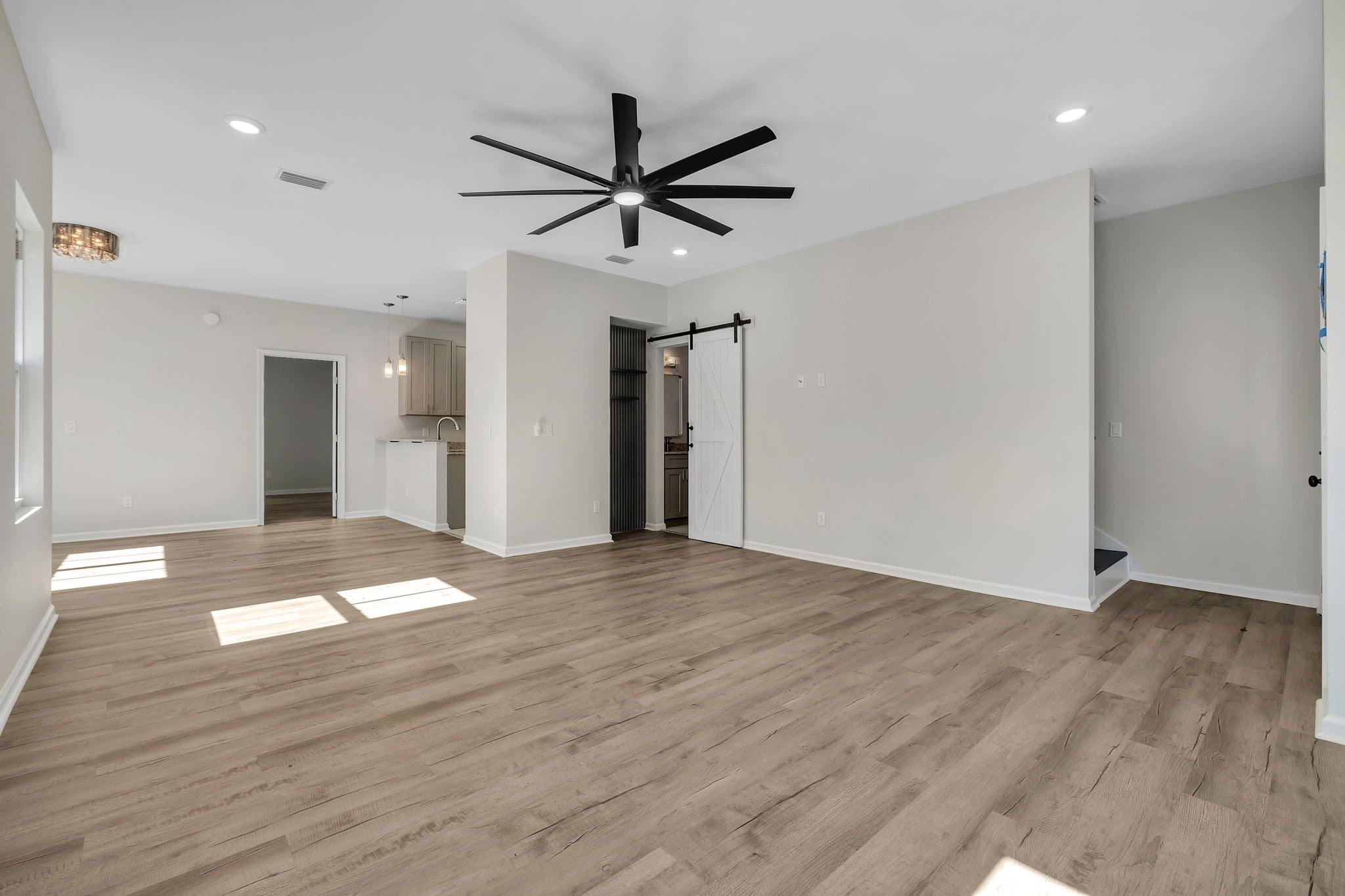 Tallahassee Multiplex: 2022 Trimble Road