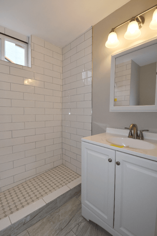 Pittsburgh House: 1005 Sheffield St
