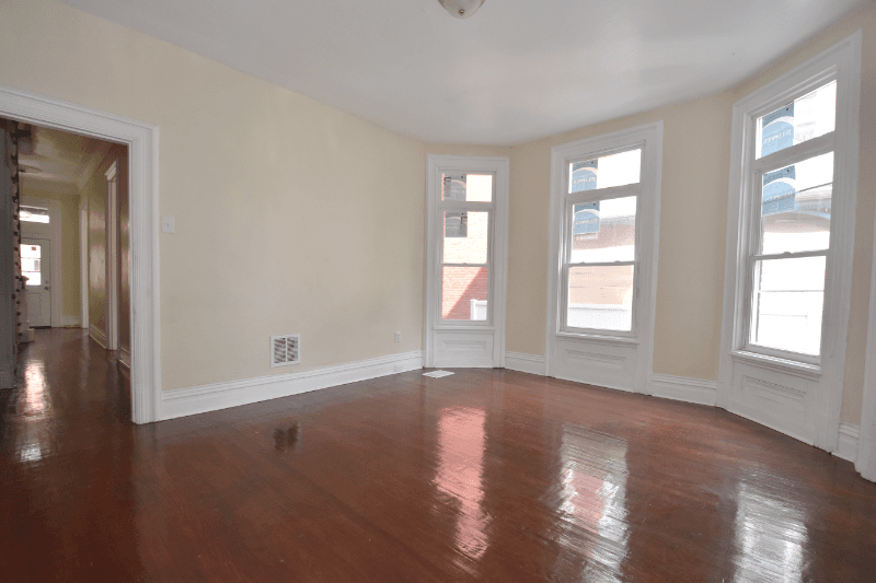 Pittsburgh House: 1005 Sheffield St