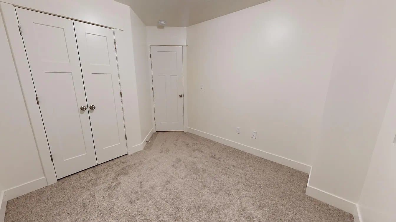 Cedar City Single Room: 920 S 25 E