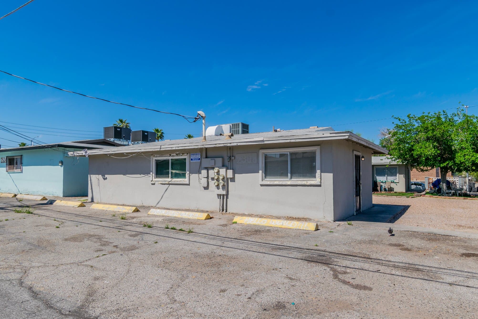 Las Vegas Multiplex: 2508 E Mesquite Ave