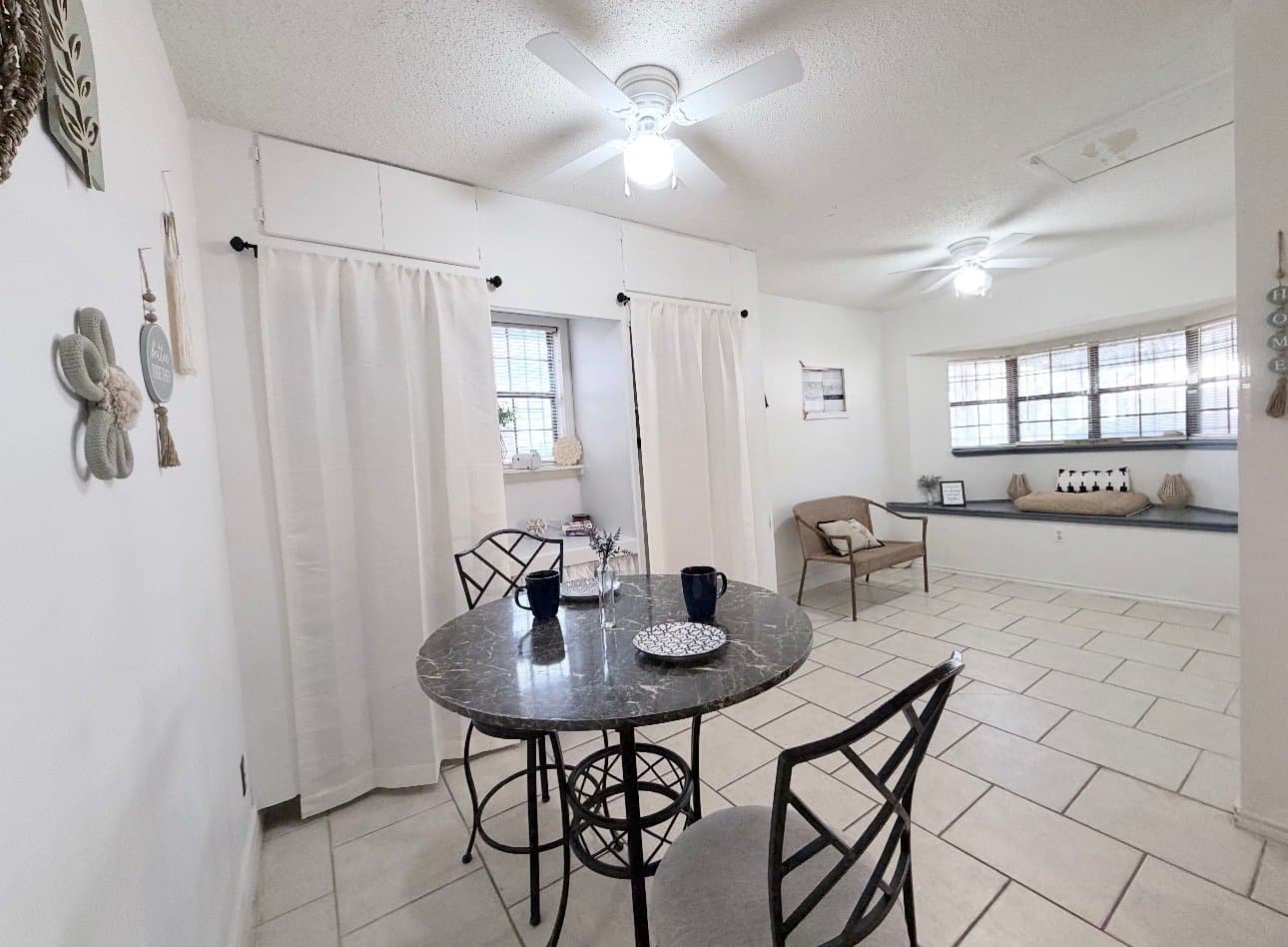 San Antonio Apartment: 7418 Meadow Cliff St