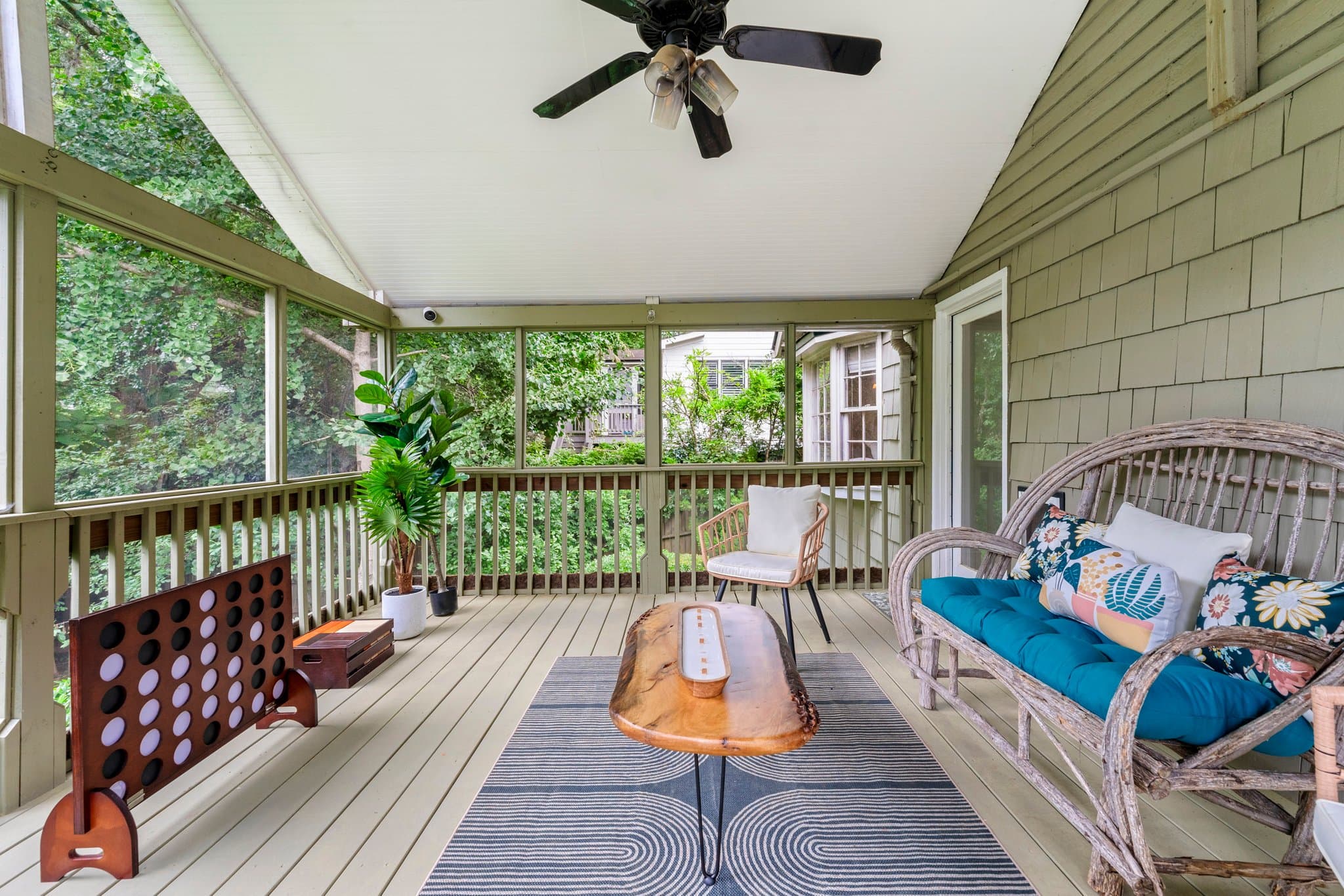 Decatur House: 315 W Benson St