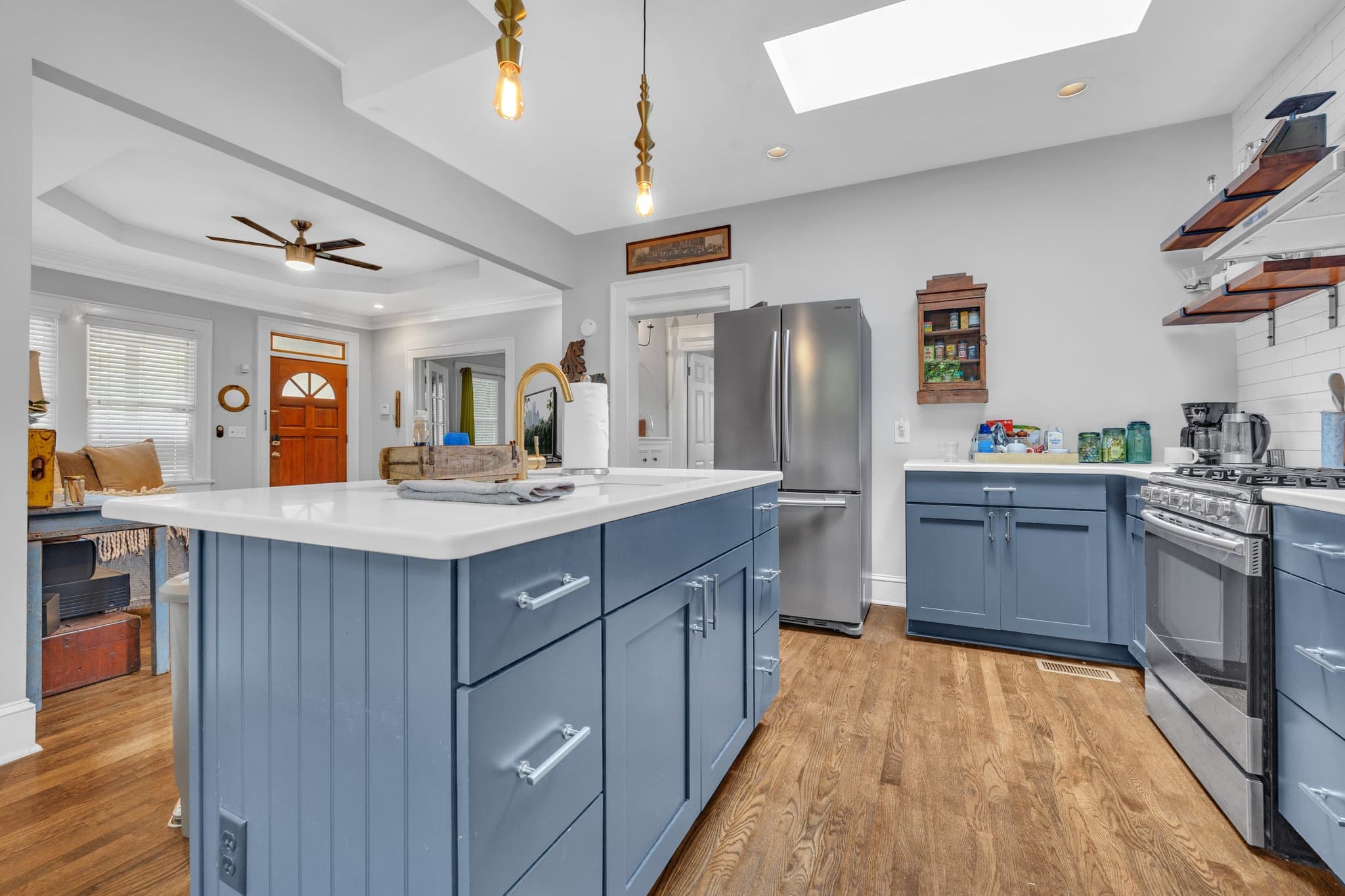 Atlanta House: 1876 DeKalb Ave NE