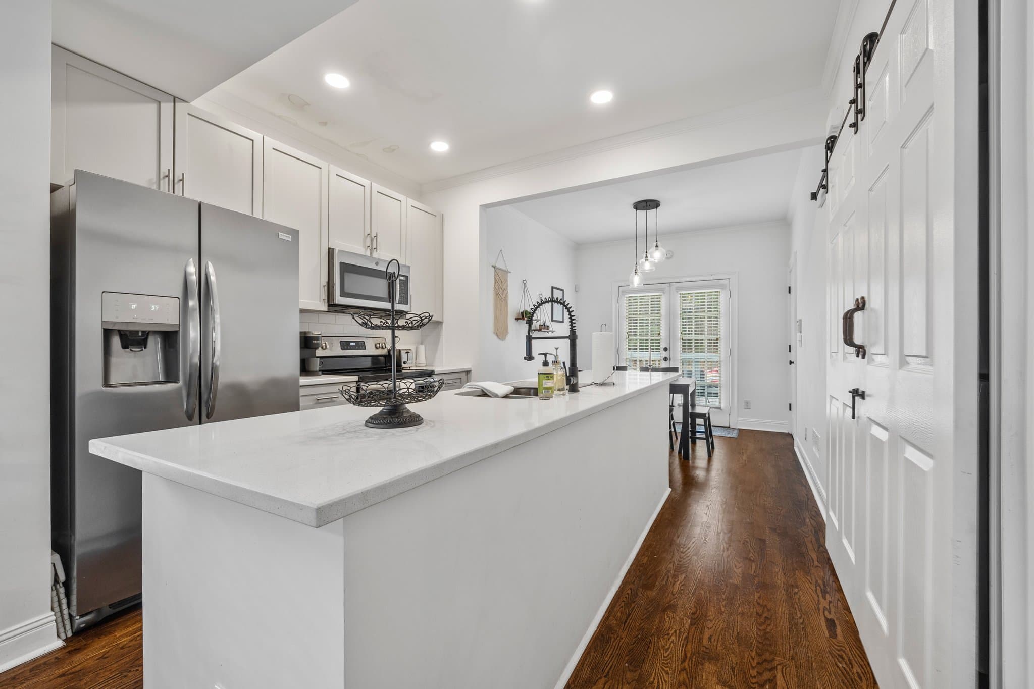 Atlanta House: 144 Holiday Ave NE