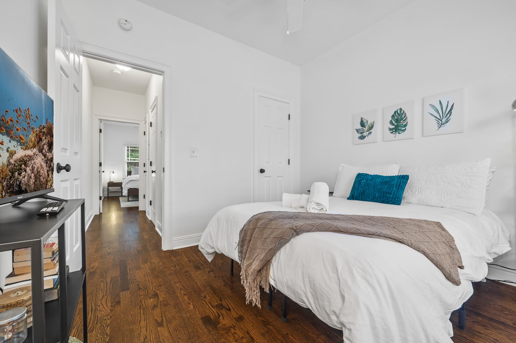 Atlanta House: 144 Holiday Ave NE