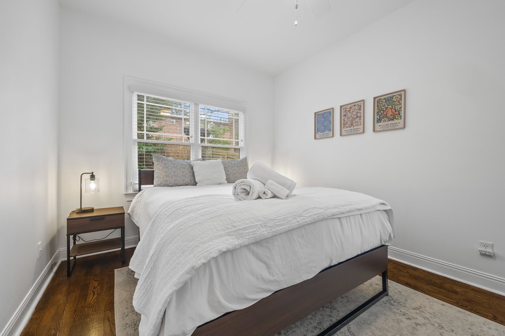 Atlanta House: 144 Holiday Ave NE