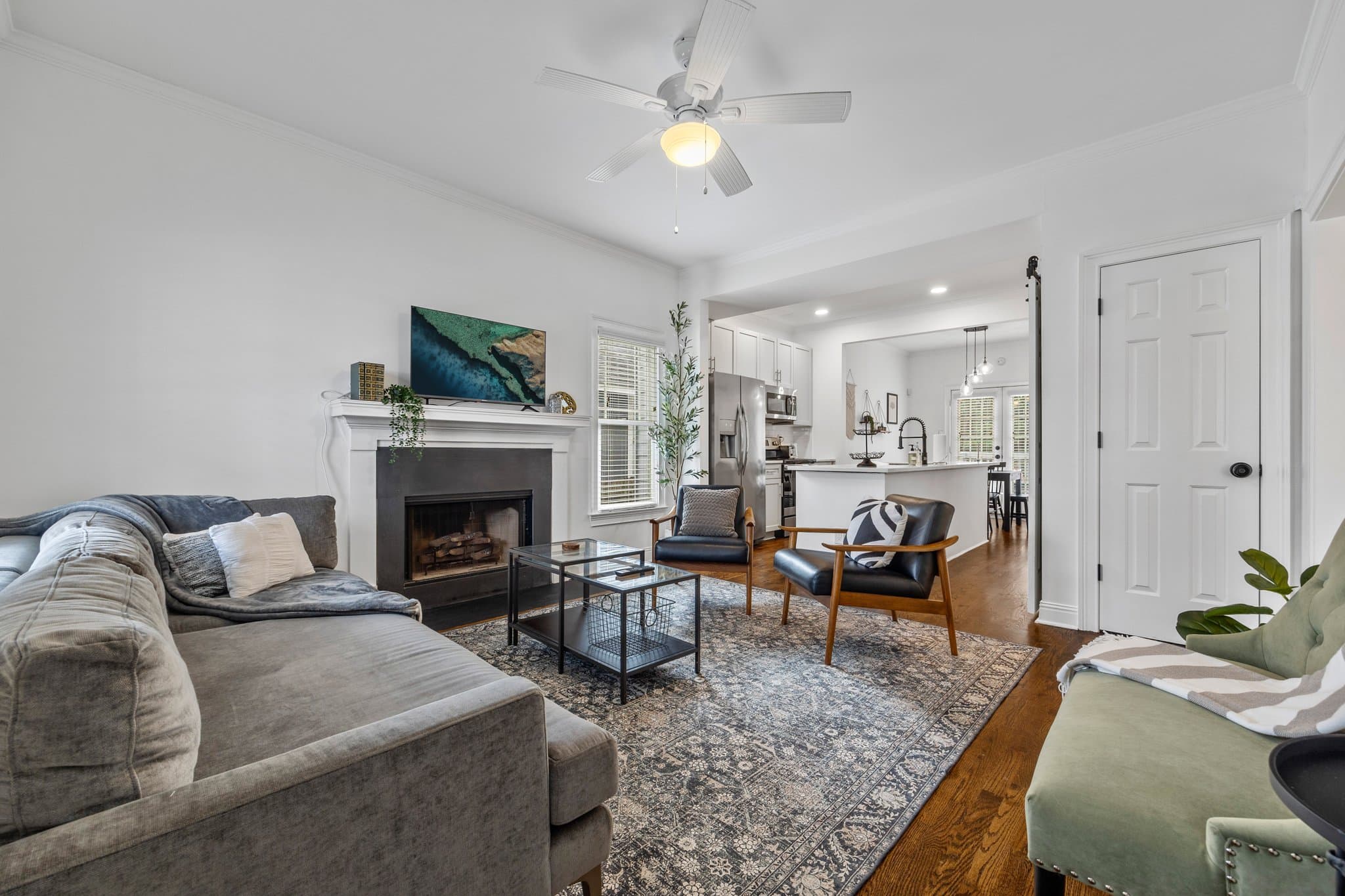 Atlanta House: 144 Holiday Ave NE
