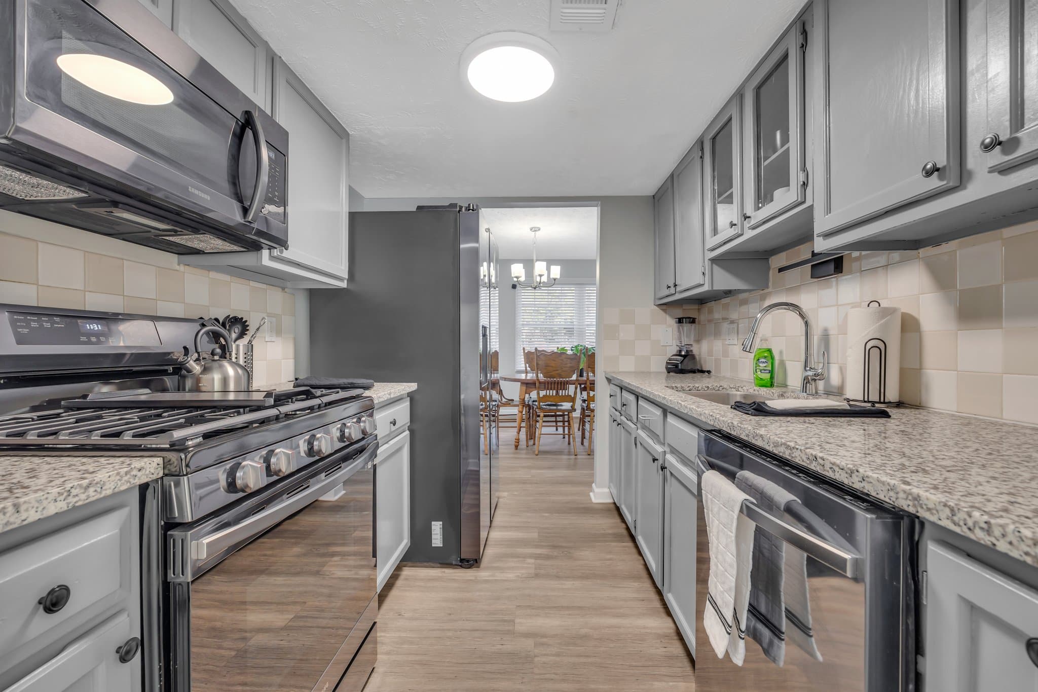 Atlanta House: 8802 Long Beach Cir