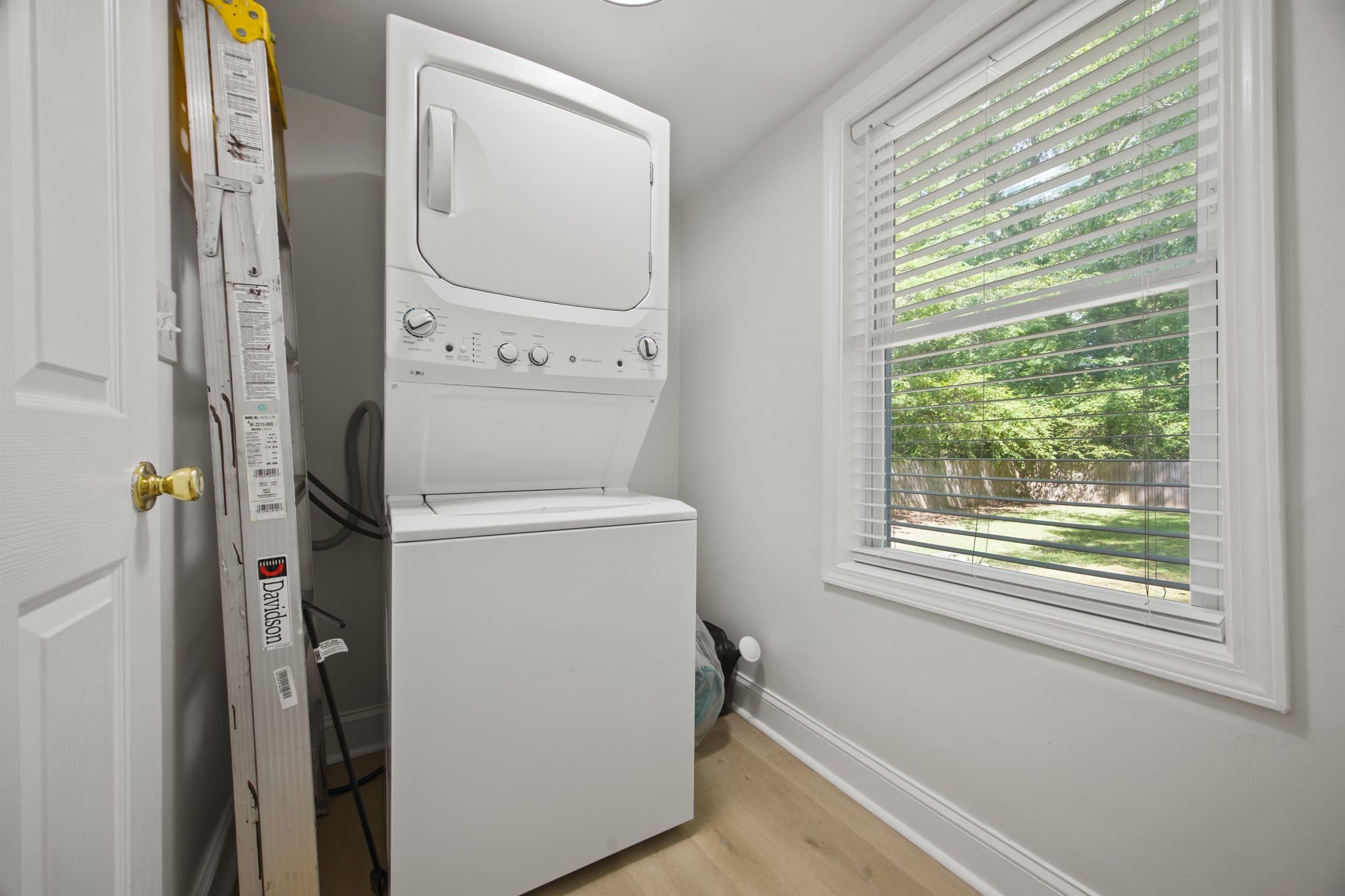 Atlanta House: 1346 Lorenzo Drive
