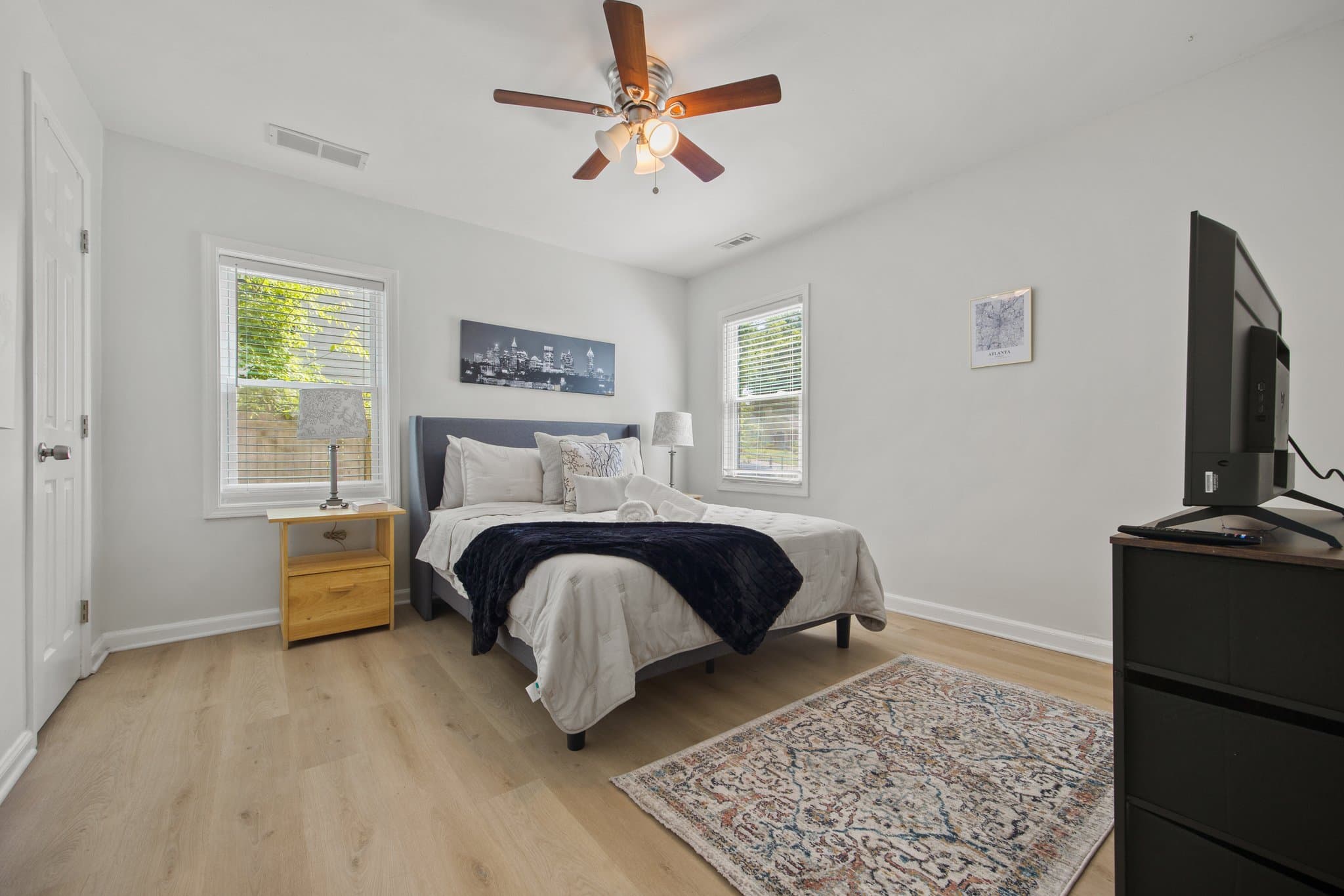 Atlanta House: 1346 Lorenzo Drive