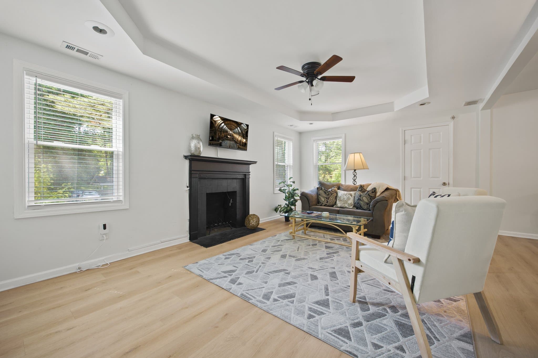 Atlanta House: 1346 Lorenzo Drive