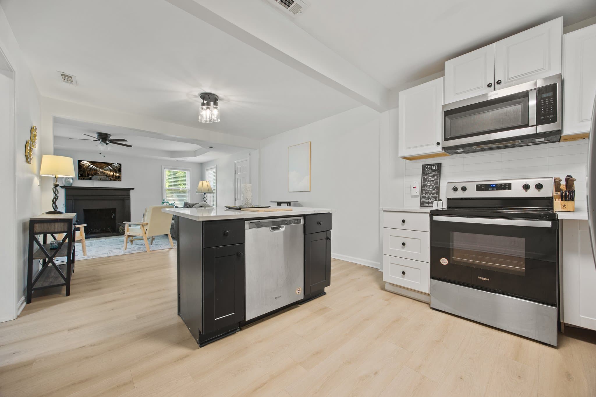 Atlanta House: 1346 Lorenzo Drive