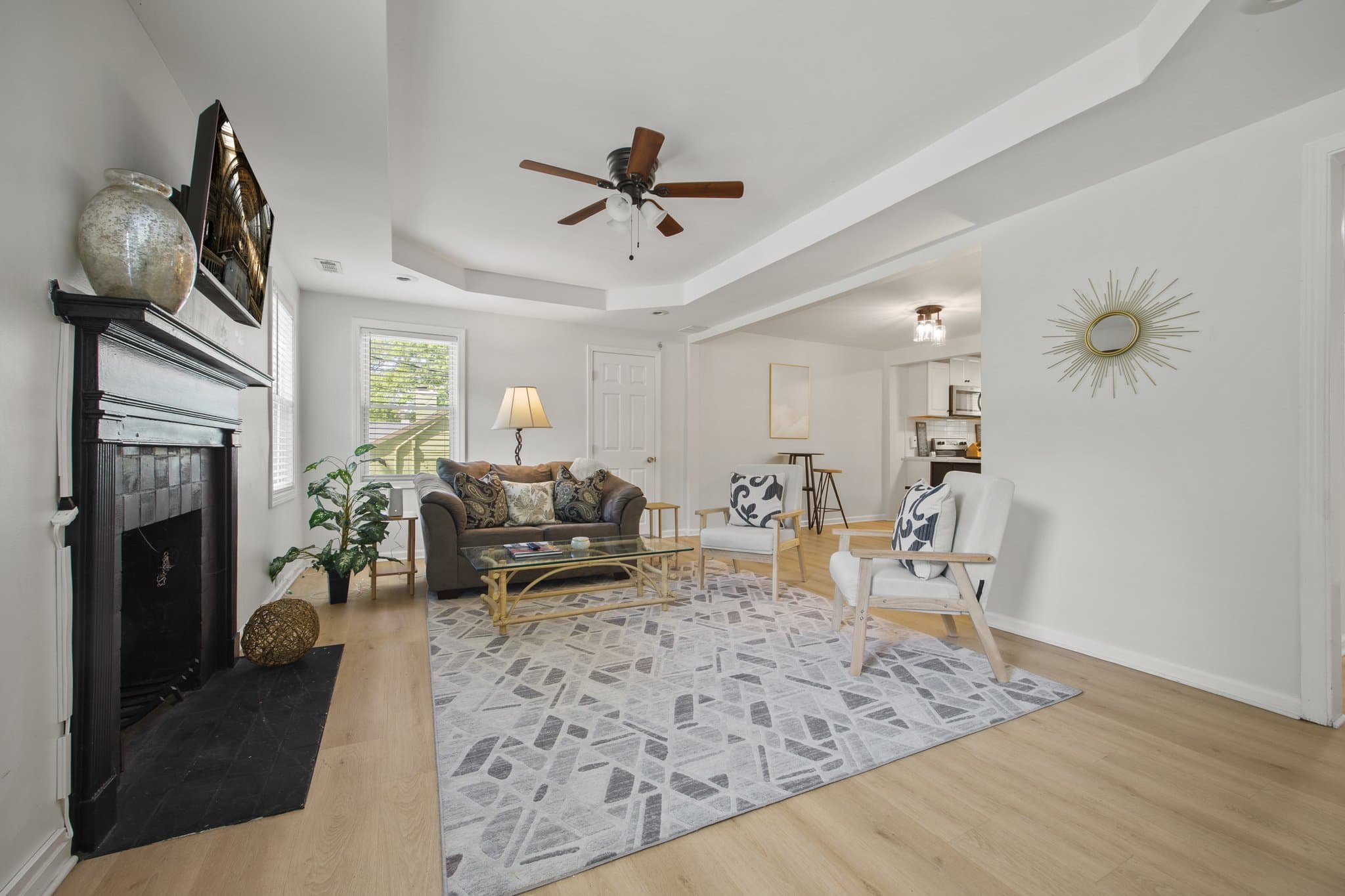 Atlanta House: 1346 Lorenzo Drive