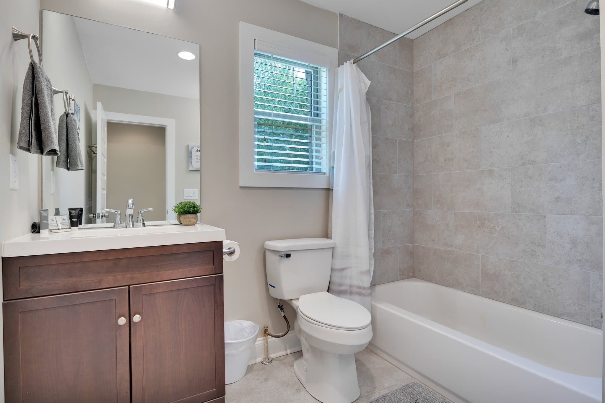 Marietta House: 764 Mary Ln