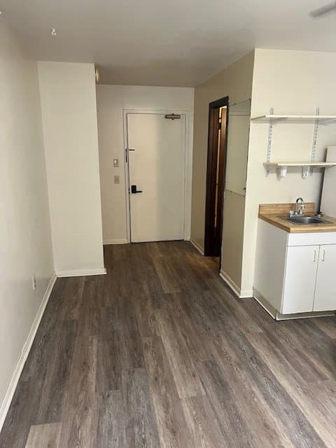 Butler Apartment: 105 Chicora Rd