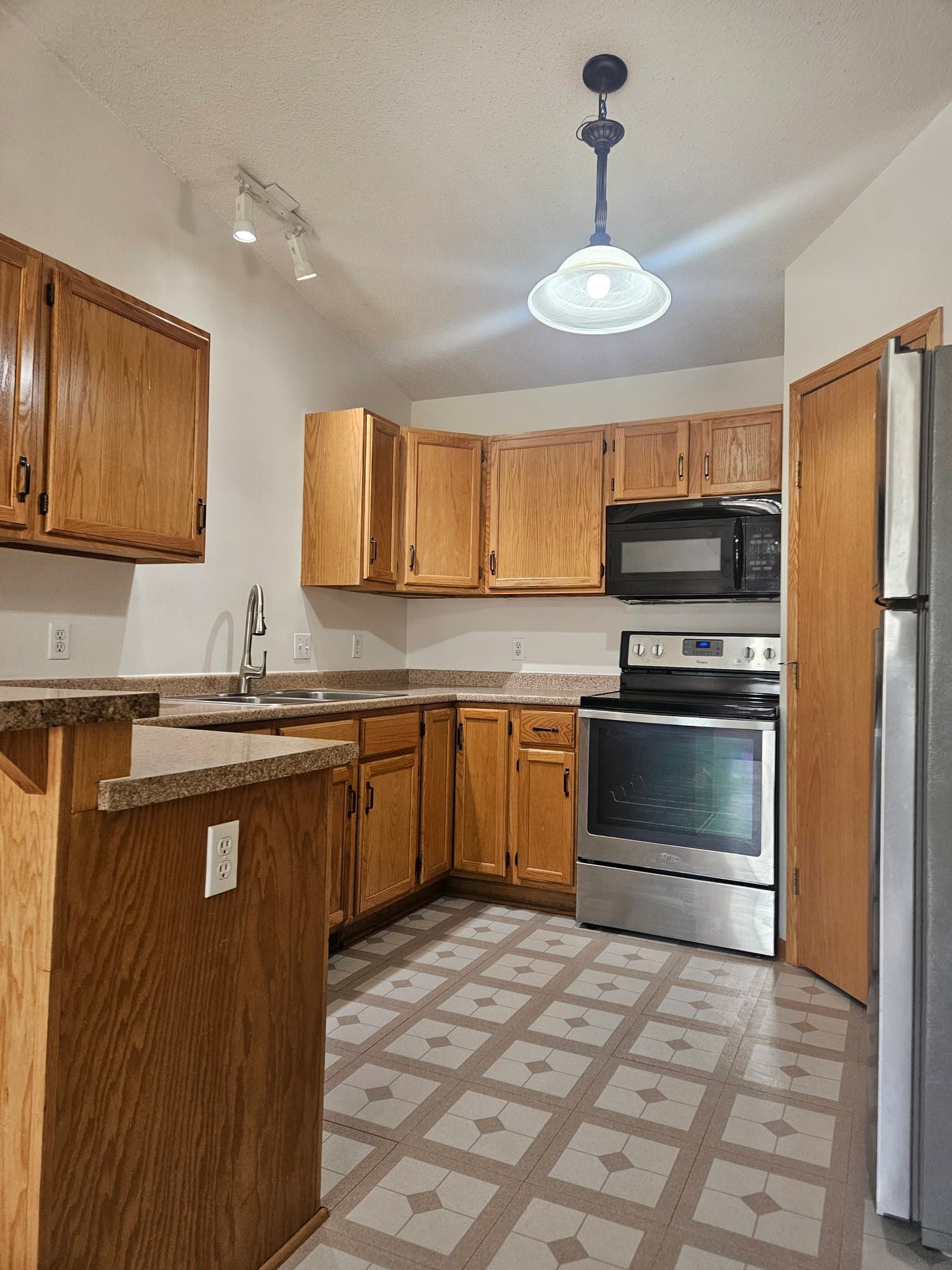 Waconia Townhome: 13XX Peitz Ave