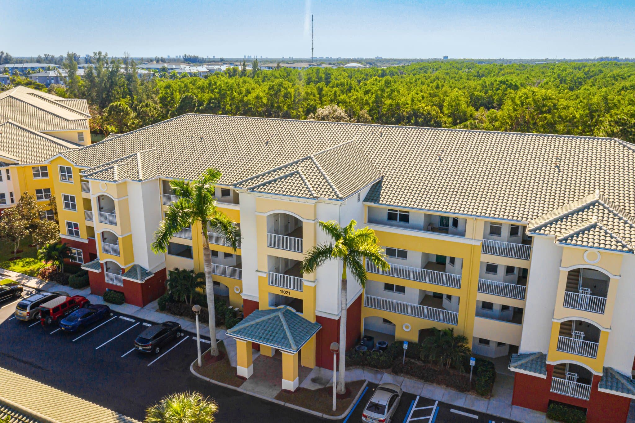 Fort Myers Condo: 11021 Gulf Reflections Dr